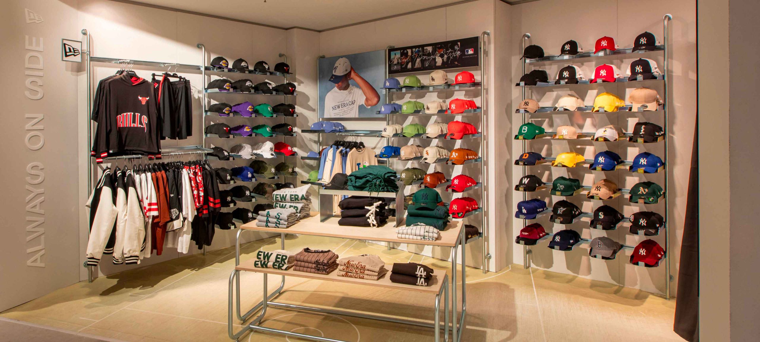 NEWERAXRINASCENTEANNEX-IMG02