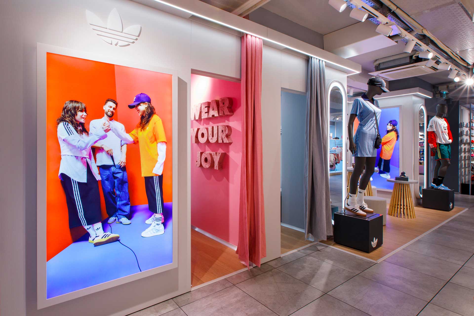 custom-in-store-service