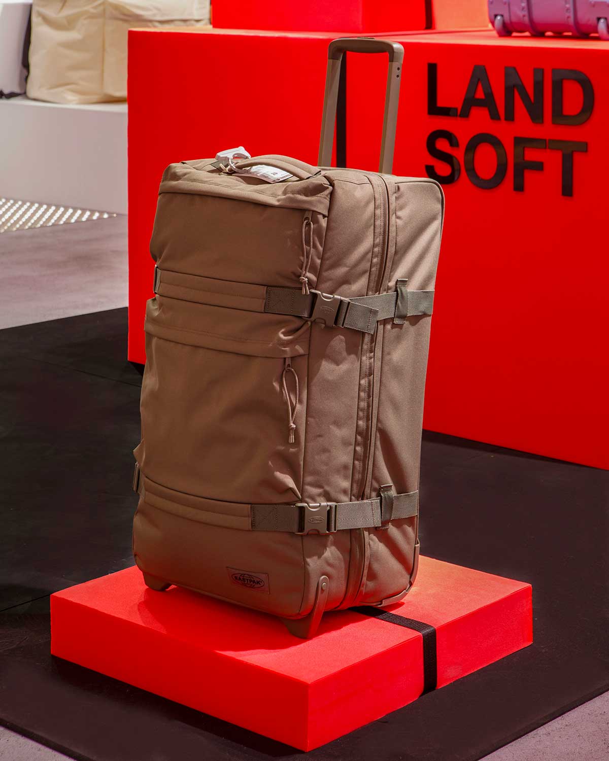 EASTPAK-X-RINASCENTE-05 Eastpak x La Rinascente